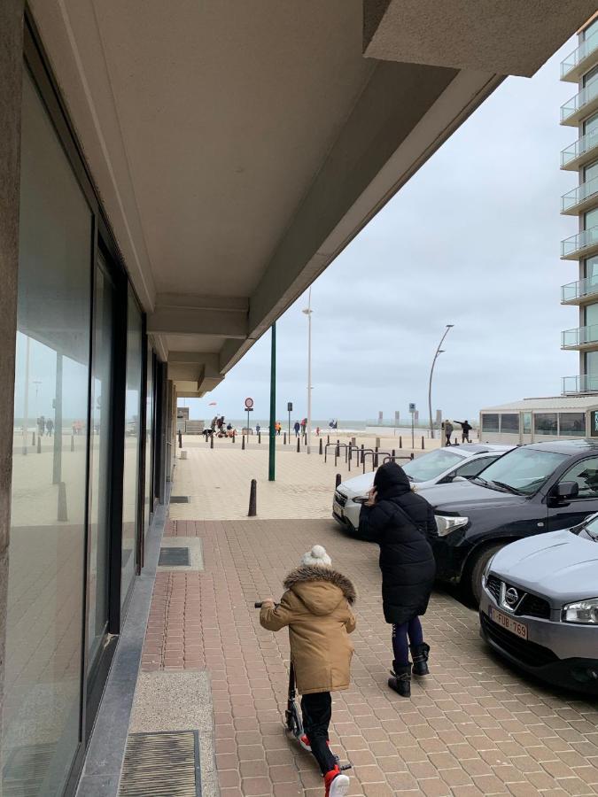 La Panne Appartement En Bord De Mer - La Vie Boheme Bagian luar foto